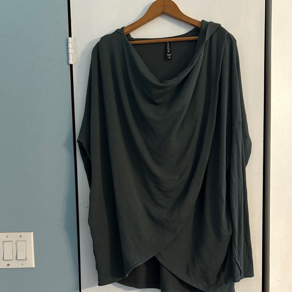 Athleta Draped olive green hoodie with pockets and thumb holes.